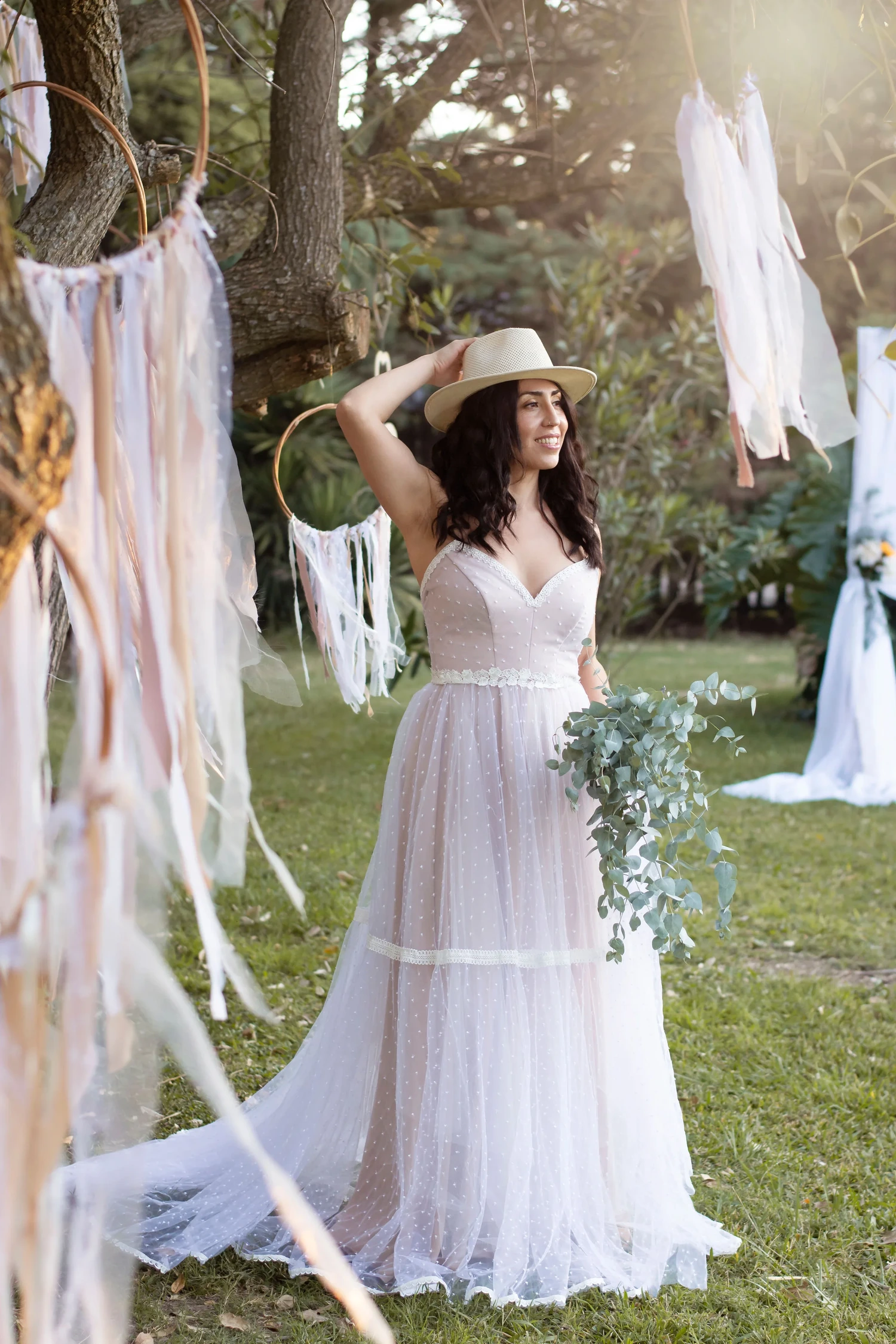 Vestido de novia silueta elegante Mario Carabajal